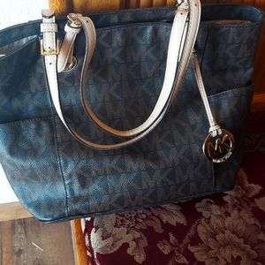 Michael kor tote bag,